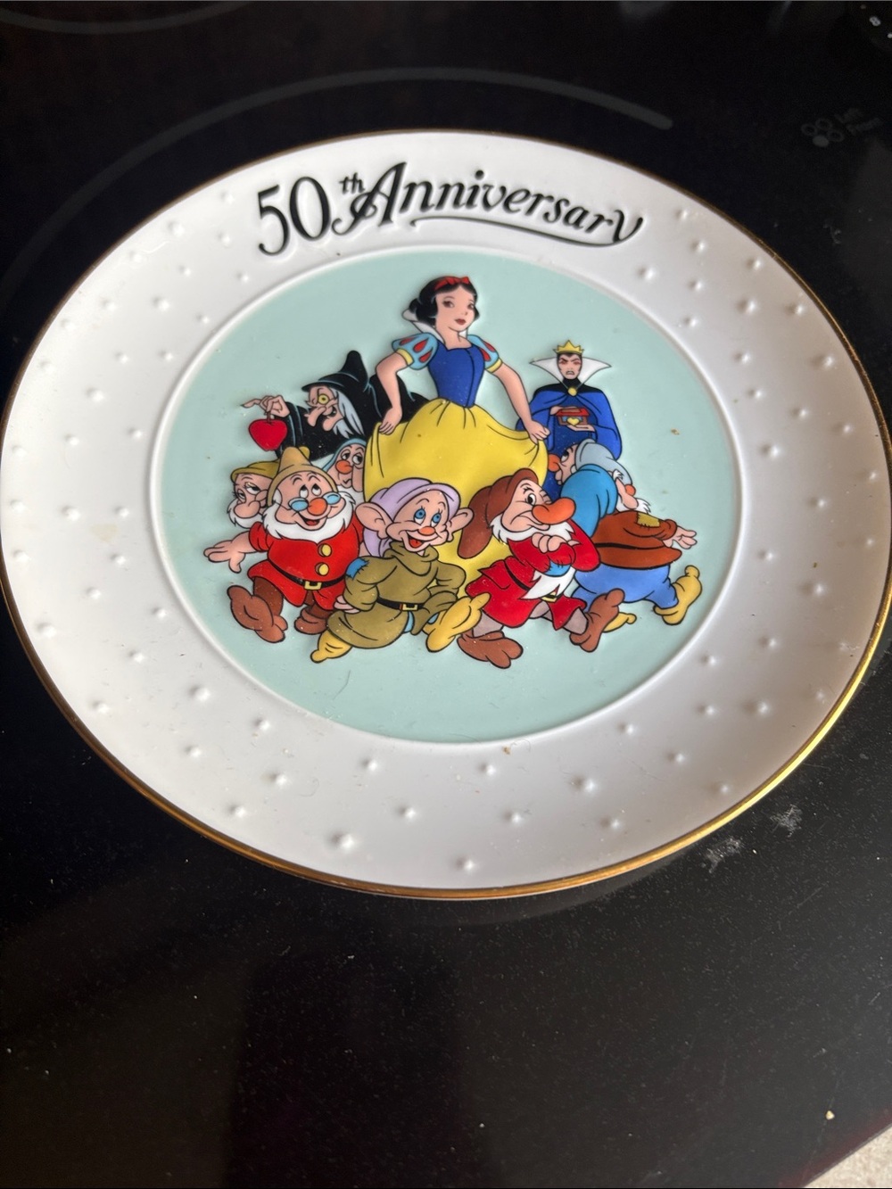 Disney Snow White 50th Anniversary Decorative Collector Plate - White & Pastel